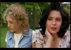 Een sexmassage filmpjes mager meisje springt op de dikke penis