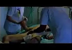 De korte erotische filmpjes sportman heeft een grote Aziatische vriendin.