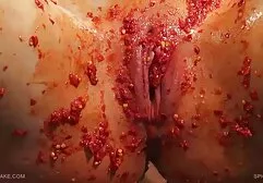 Russische Moeder Die zwarte sokken uitdoet en top erotische films bovenop kippenliefhebber zit.
