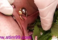 Meisje man getatoeëerd meisje erotiek movies anale Babe grote kont witte broek