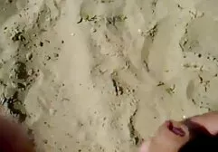 Jamie Lamore met een bril erotich film zuigt lullen en laat haar zichzelf stelen in het kantoor.