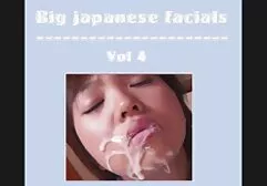 Jonge Japanners besteden drie erotische porno films veilingen