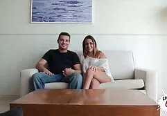 De eigenaar van de Clit is groot erotische porno films en heeft een krachtige staart.