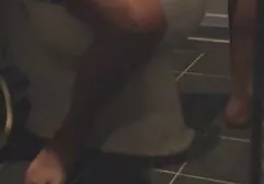Blonde mooie erotische filmpjes snede vingers met dildo, dildo en dildo