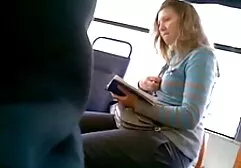 Schoonheid doodt een vlaamse erotische films man in een café.