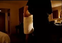 Vol lange erotische films sperma van drie koppels.