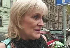 Masseur overtuigde de klant om met haar naar bed te gaan. gratis erotische film