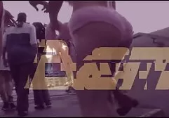 Aziatisch die seks heeft met licht erotische film een dokter op kantoor.