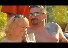 Lesbische Sport masturbatie en kuni in bed maken erotische sex filmpjes